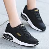 black60f383