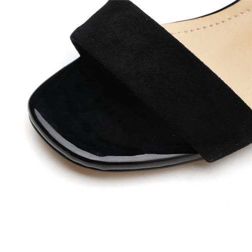black3cddc7.jpg