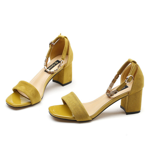yellow30b0c3.jpg