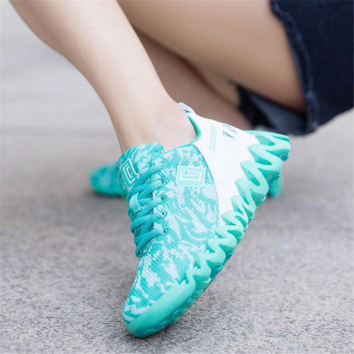 lightgreen7.jpg