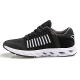 black8