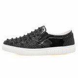 black8